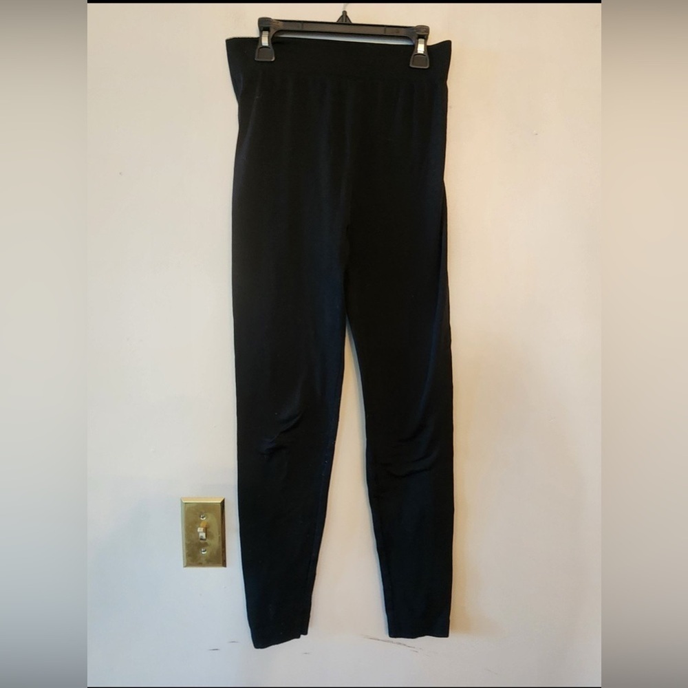 Chickster basic black leggings size womens M/L in very good condition